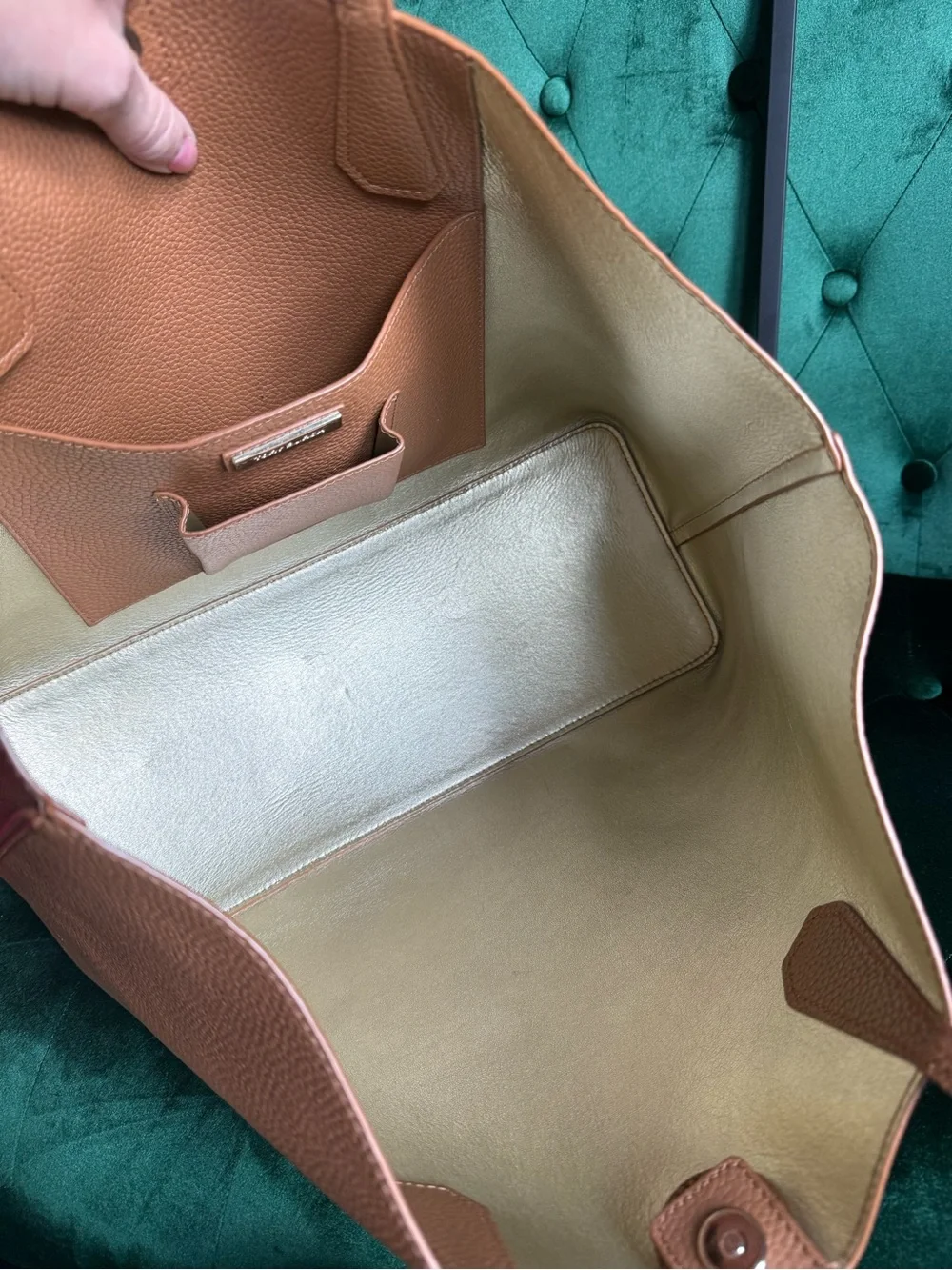 Tory Burch Perry Tote in Bark/Gold Interior Pebbled Leather EUC
